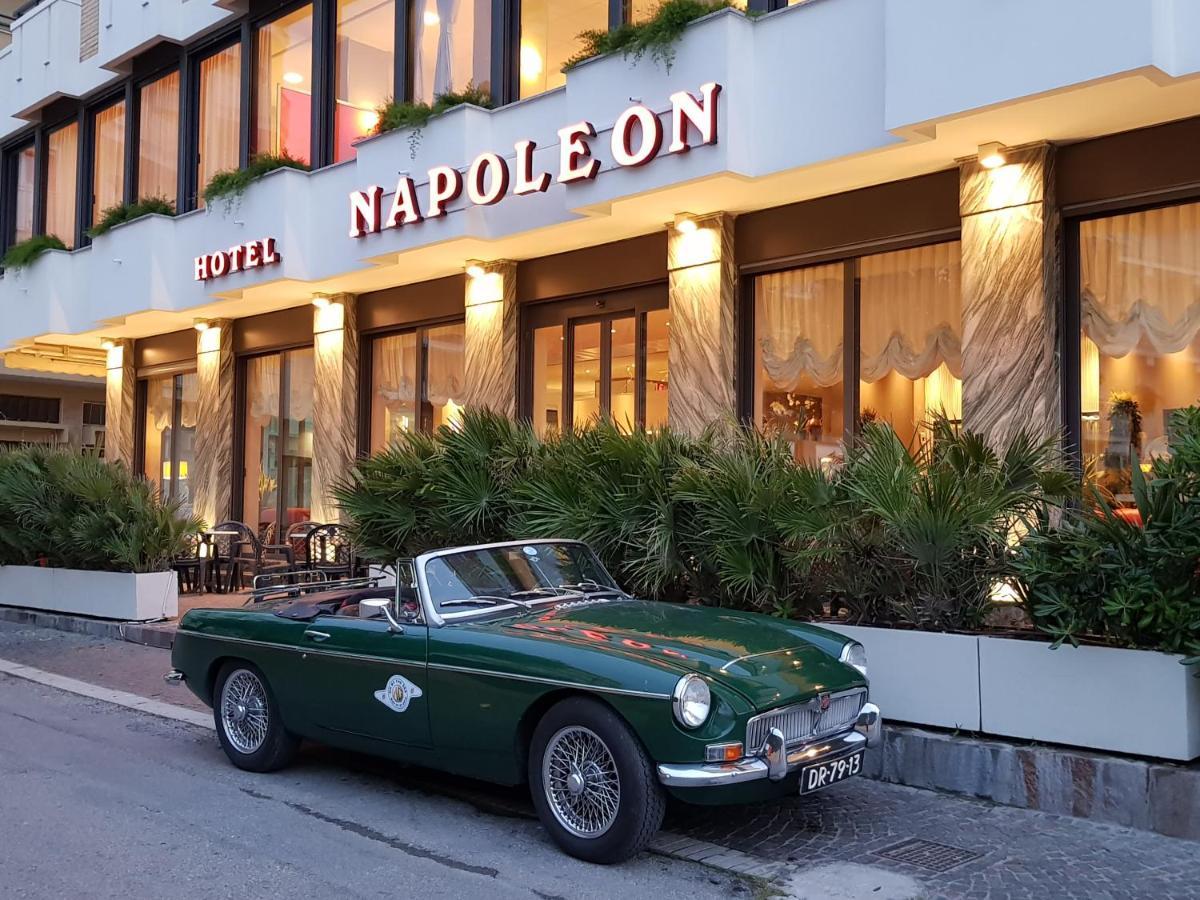 Hotel Napoleon Gabicce Mare Exteriér fotografie