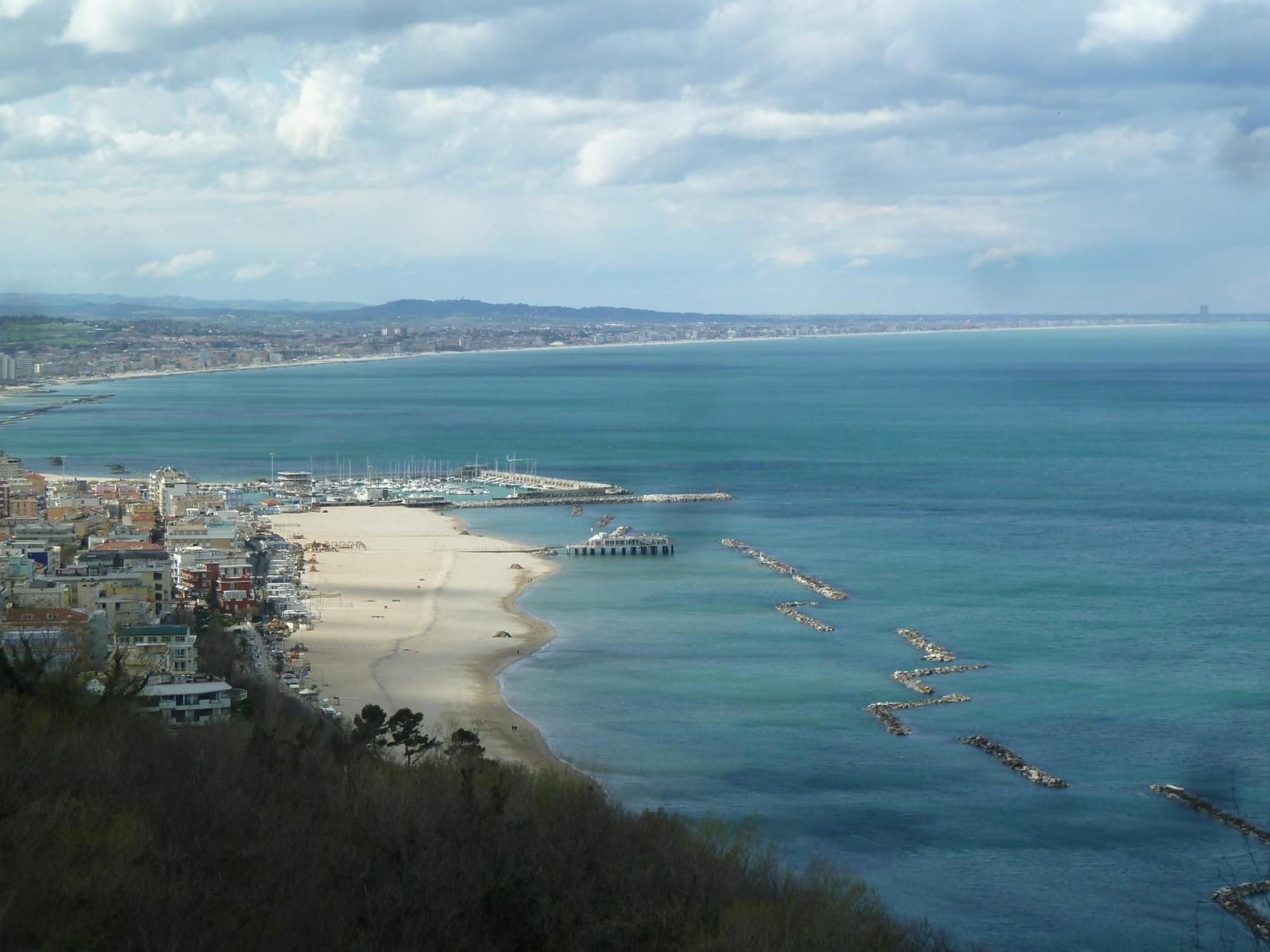 Hotel Napoleon Gabicce Mare Exteriér fotografie